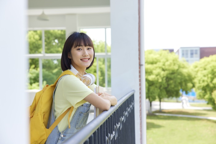 文科生适合报的大学