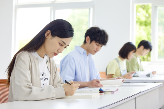 新东方全日制高考冲刺班