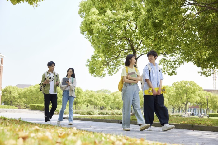 搜索重庆中小学智能教育平台