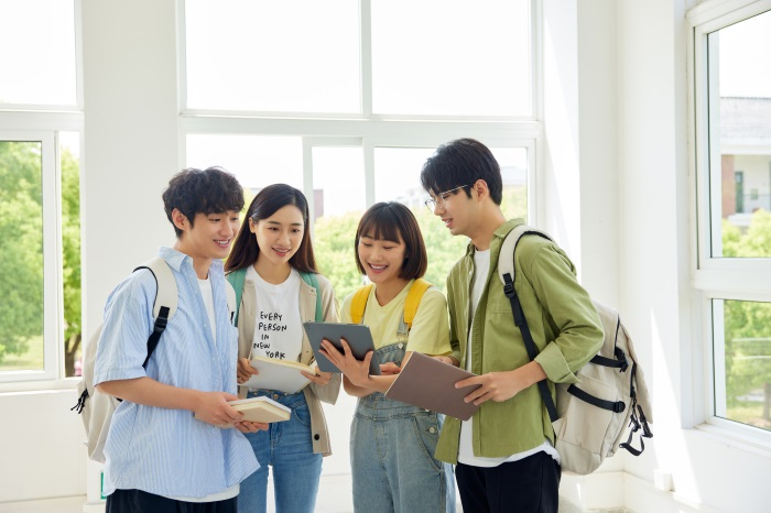 绵阳南山中学泸州复读招生电话