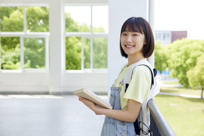 遂宁东辰国际学校小升初招生电话号码