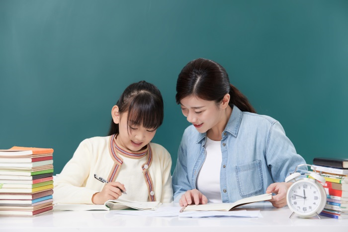 内江高中学费多少钱一年